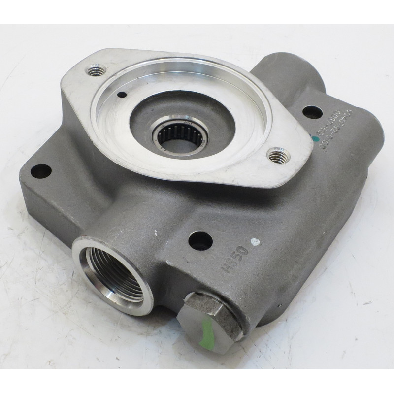 CESSNA 72400 CHARGE PUMP HOUSING